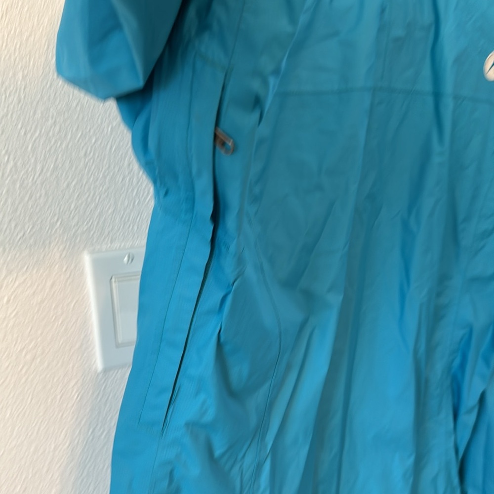Marmot Sz M, Women’s Hooded Rain Jacket, Turquoise - Picture 6 of 8